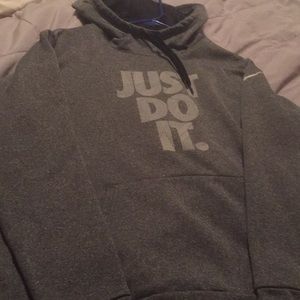 Nike women’s sweatshirt size x-large